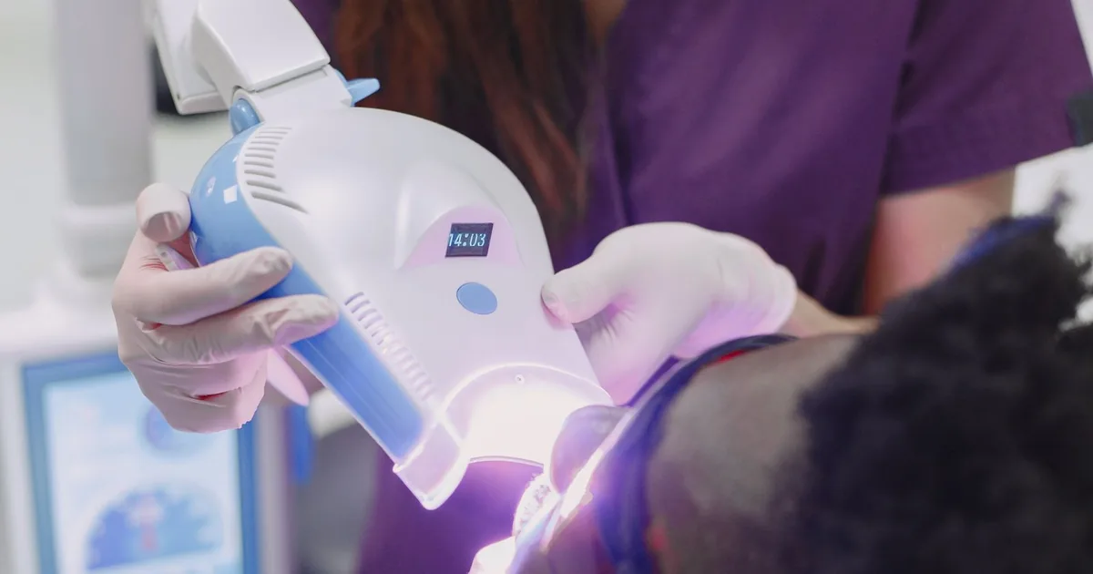 Teeth Whitening in Indirapuram: What Works, What Doesn't, and What to Expect