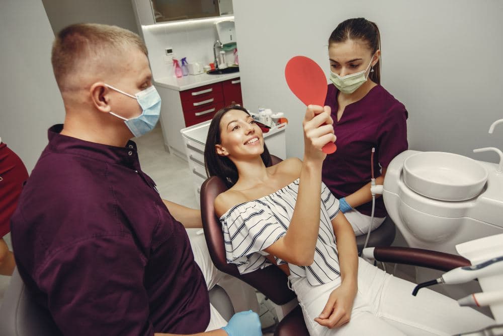 Modern Dental Clinic Near Me with 5 Star Reviews