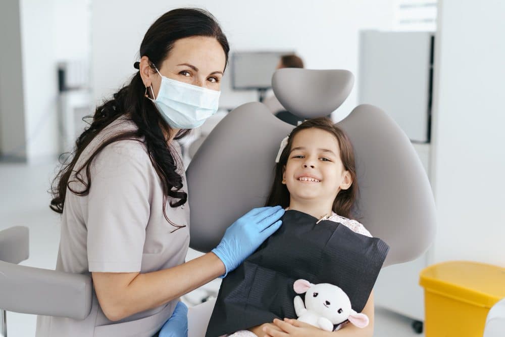 Kids Dentist in Indirapuram for Pain-Free Treatment