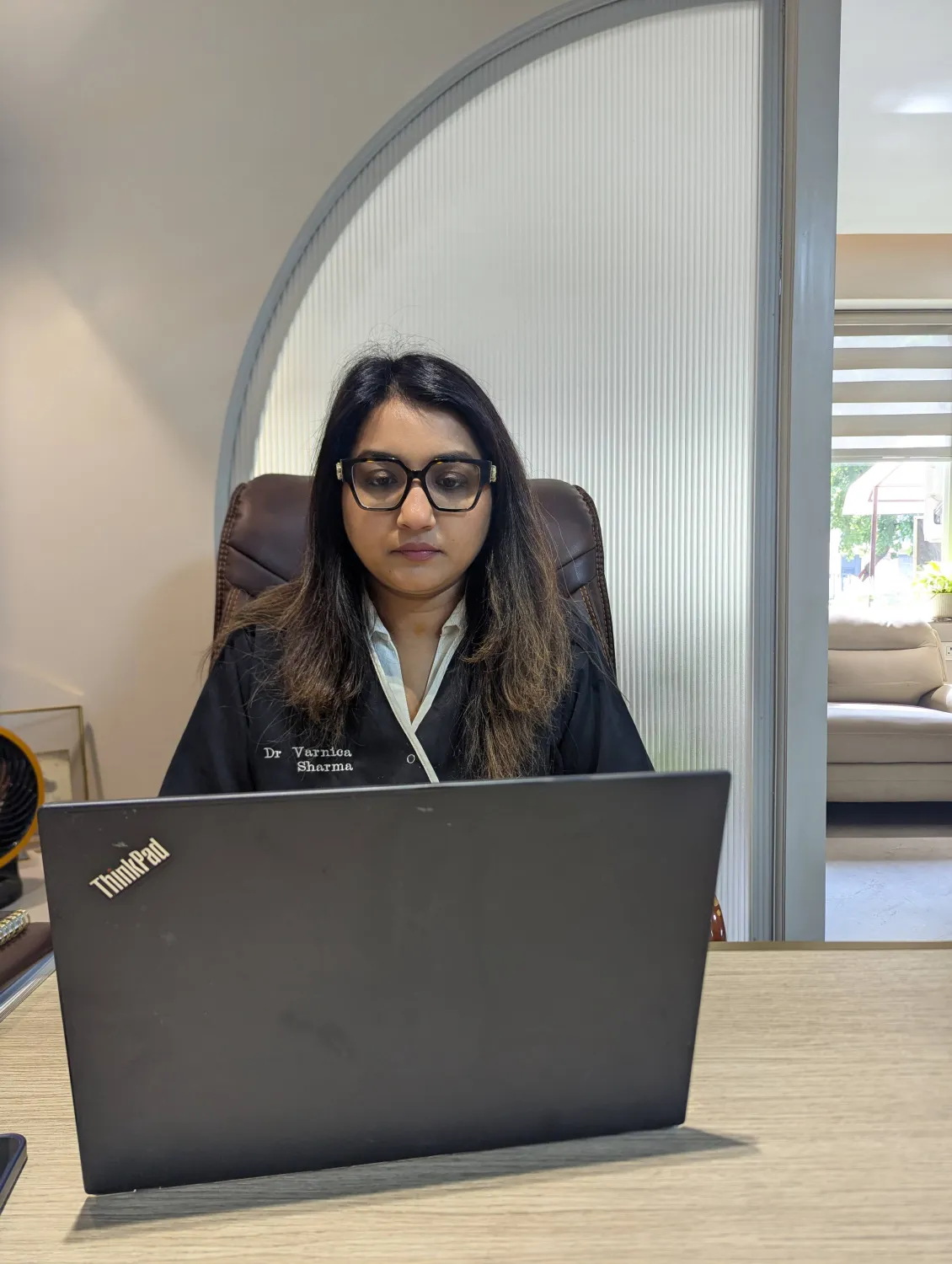 Dr. Varnica Sharrma - Lead Dentist at Kosmoss Dental Indirapuram