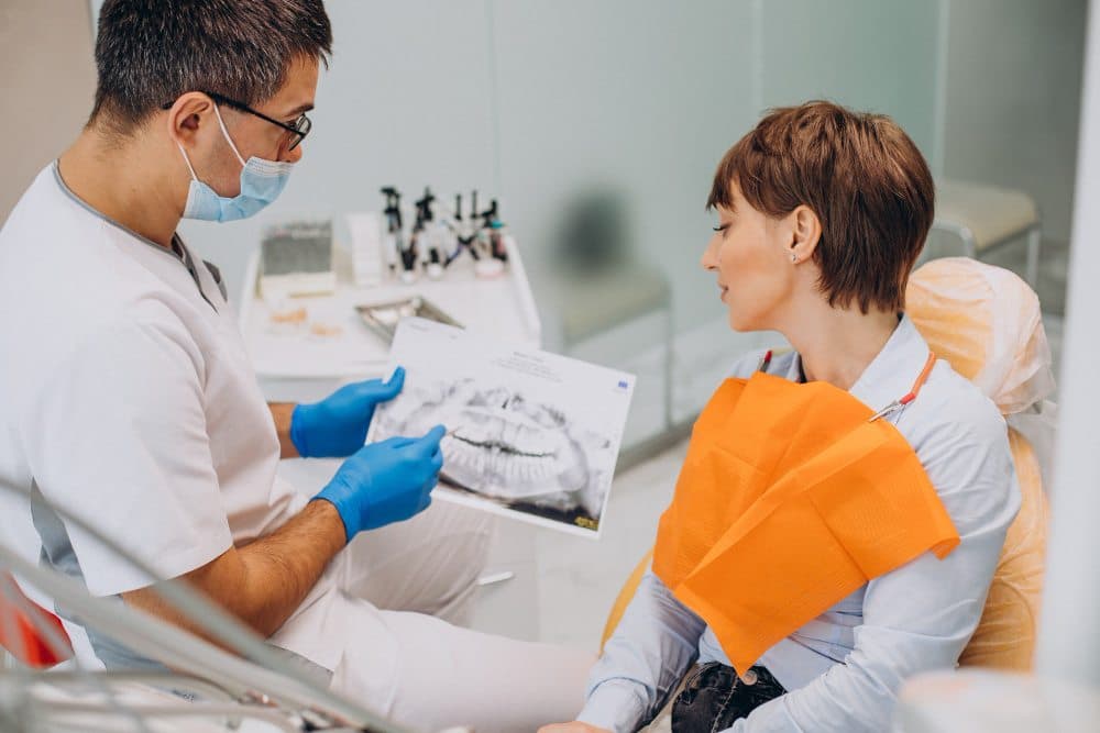 Dental Clinic in Indirapuram for Family & Cosmetic Dentistry