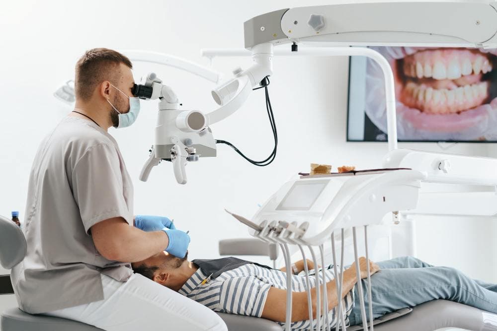Best Dentist in Indirapuram for Trusted Dental Care & Smiles