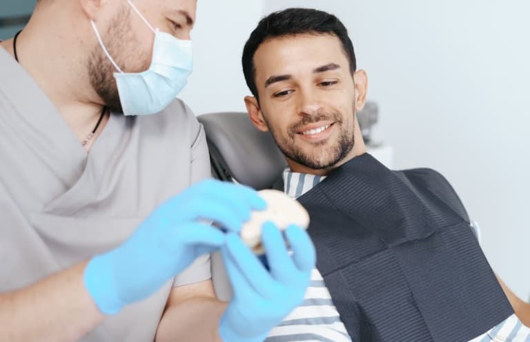 Dentist in Indirapuram for Modern and Gentle Dental Treatments