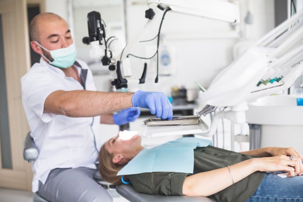 Dental Clinic in Indirapuram: Modern and Hygienic