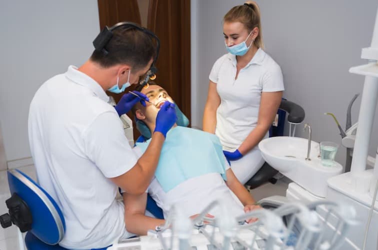 Affordable Dental Treatments at Indirapuram Clinic