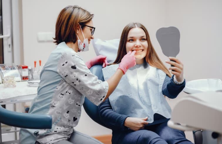 Transform Your Smile with a Cosmetic Dentist Nearby